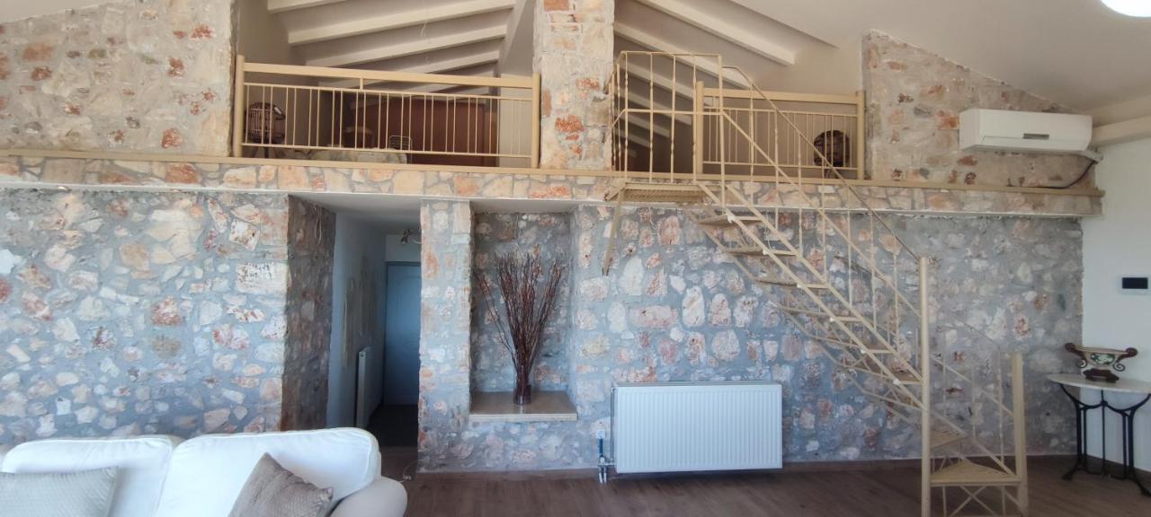 Villa Ellie'S Stonehouse Gianapa, Porto Rafti, Greece, 190 03, Gr Extérieur photo